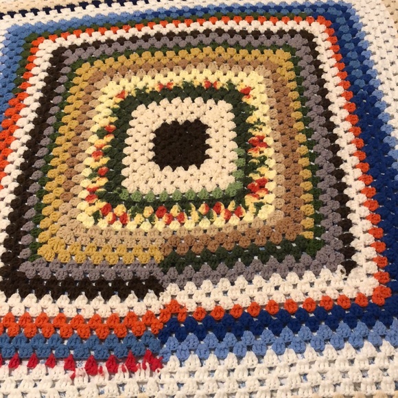 Afghan Handmade Blanket Granny Square Crochet Throw. Multi-Colored - Picture 7 of 7